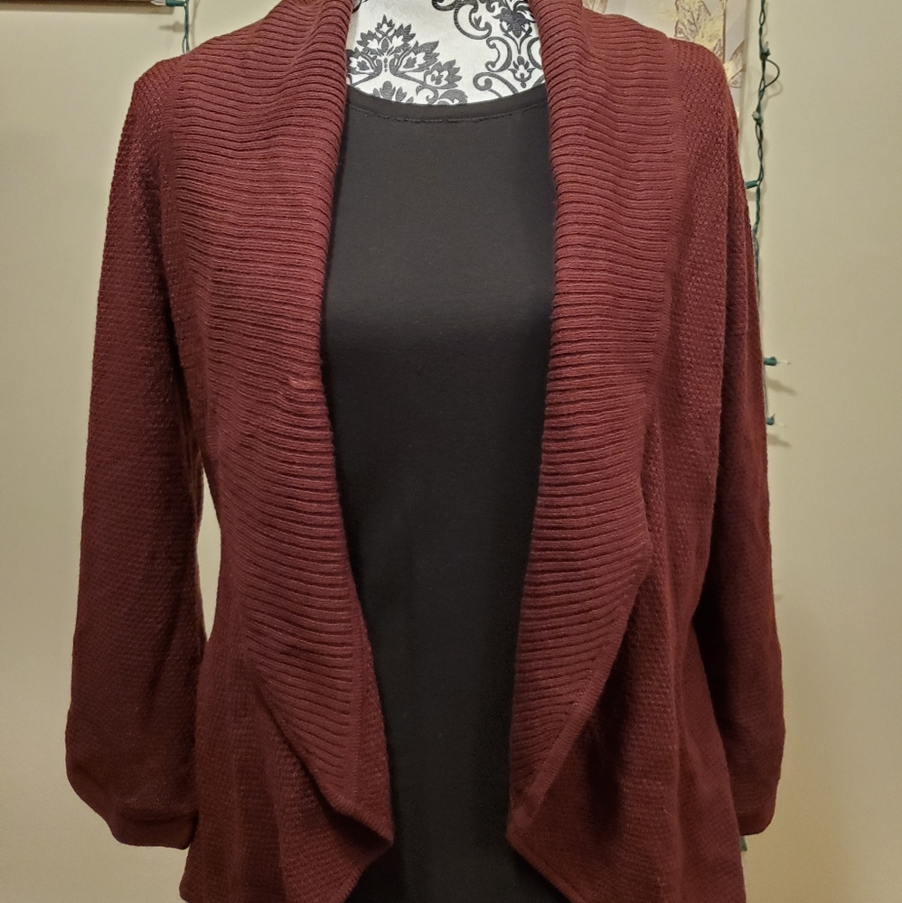 Sweater - Picture 4 of 8